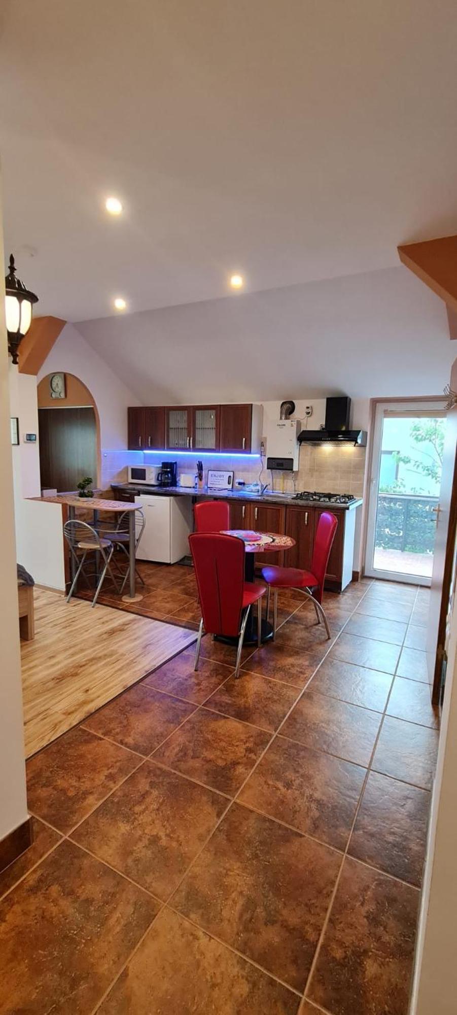 Casa Aryan Apartment Sînpetru Екстериор снимка